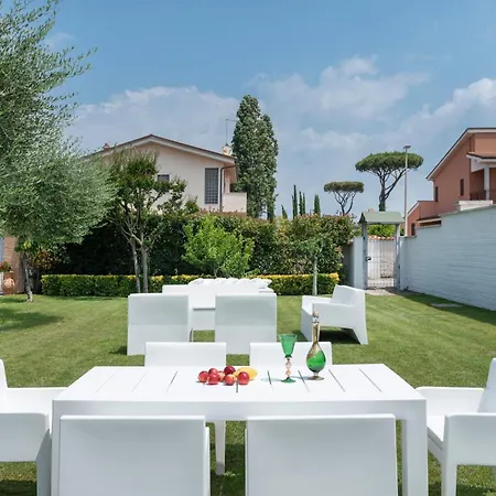 Luxury Duplex Suite In Villa With Private Pool - Near Rome & Ostia Exterior photo