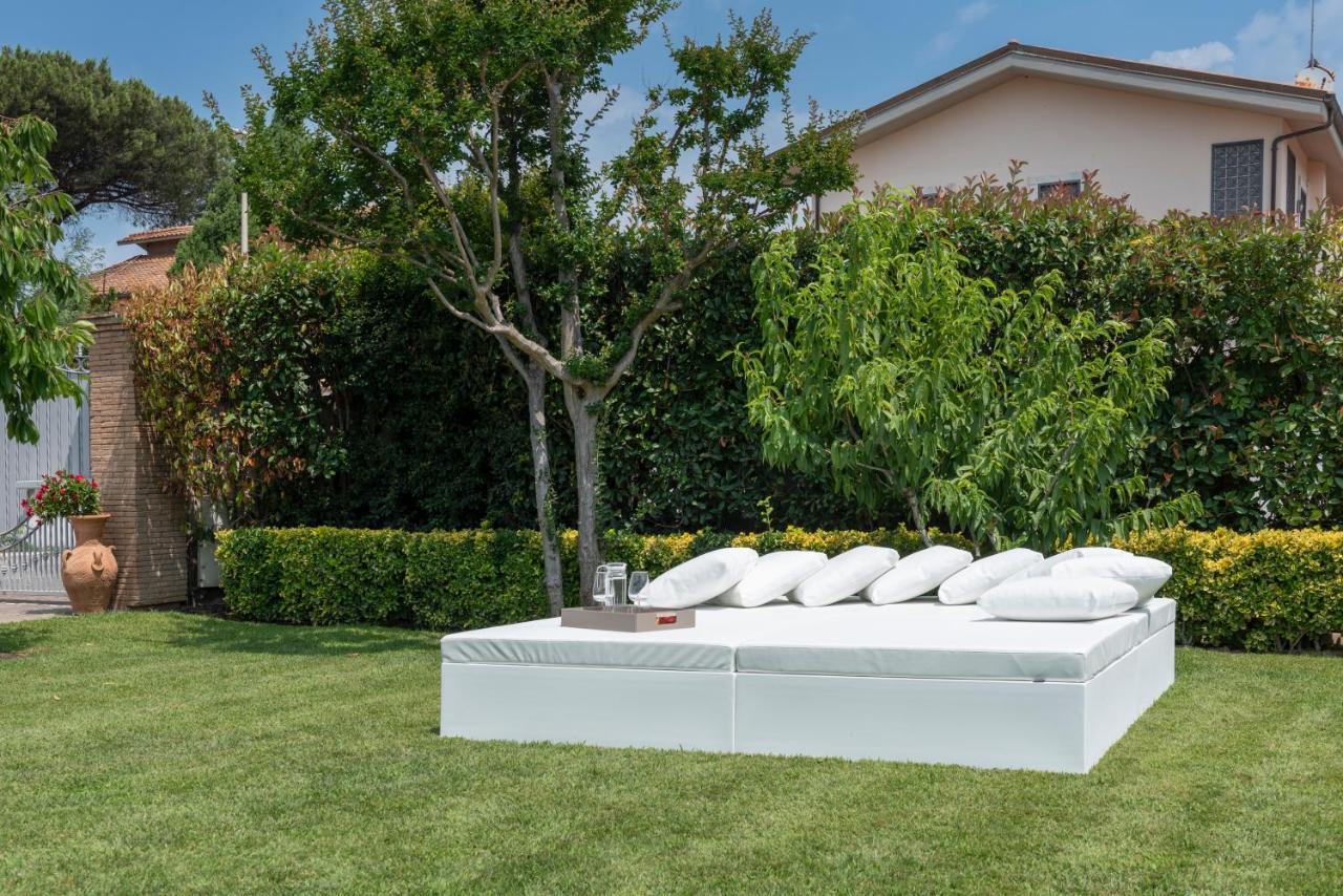 Luxury Duplex In With Private Pool - Near Rome & * Lido di Ostia